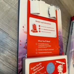 Osmo Educational Base for iPad W/ Super Studio Frozen II & Disney Princess Bundl